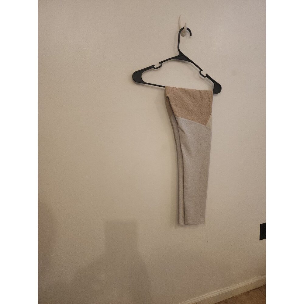 Outdoor voices leggings